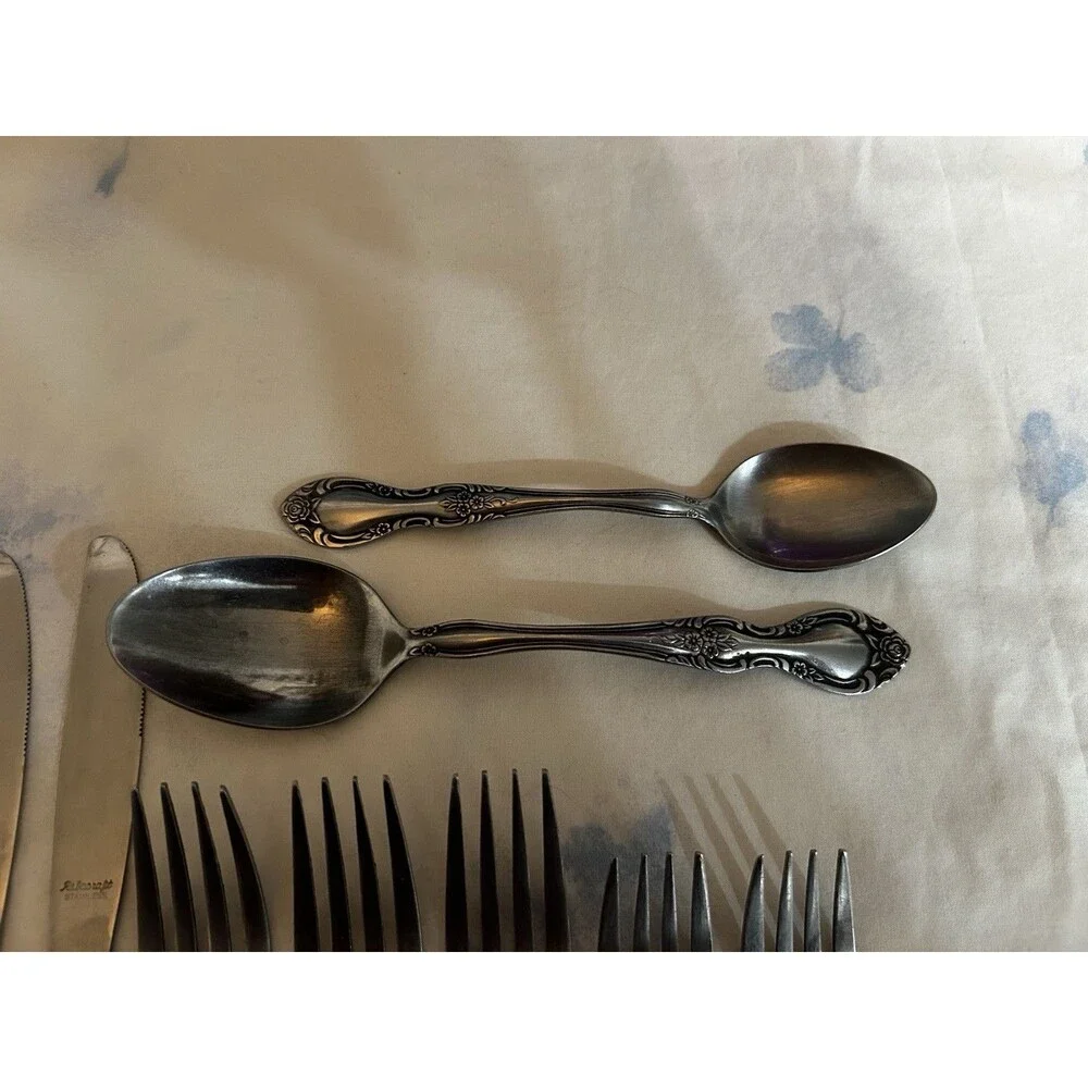 Reed And Barton Rebacraft Fleurette Flatware 15 Pcs Various
